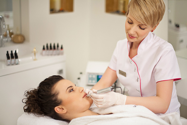What is permanent cosmetics (micro pigmentation)